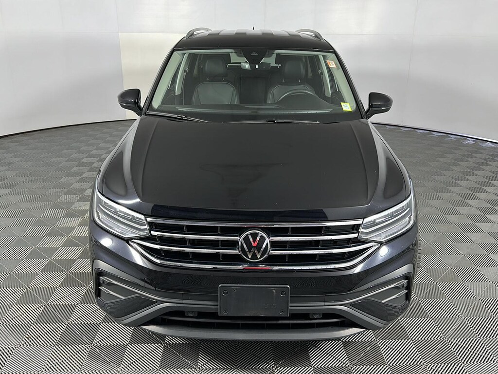 Certified 2024 Volkswagen Tiguan SE SUV