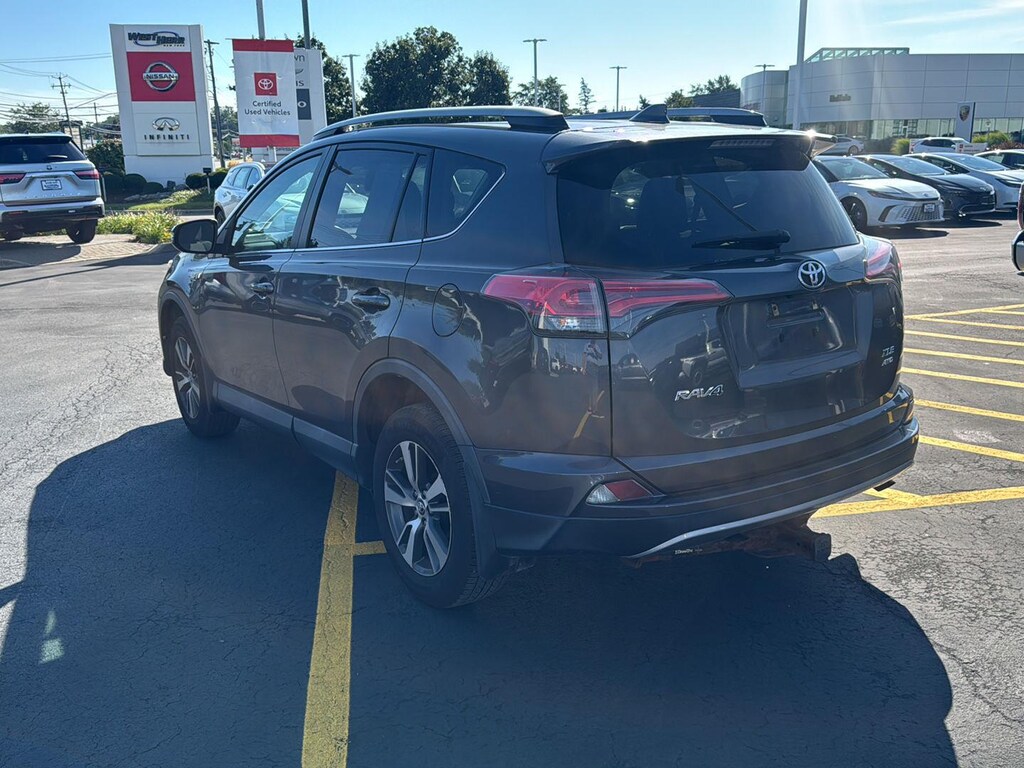 Used 2018 Toyota RAV4 XLE SUV