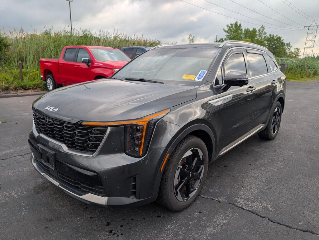 Used 2025 Kia Sorento Plug-In Hybrid SX Prestige SUV