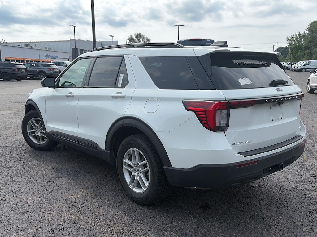 Used 2026 Ford Explorer Active SUV