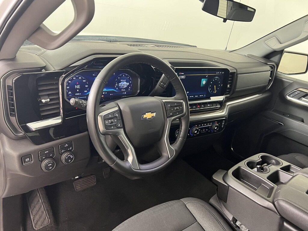 Used 2024 Chevrolet Silverado 1500 LT Truck
