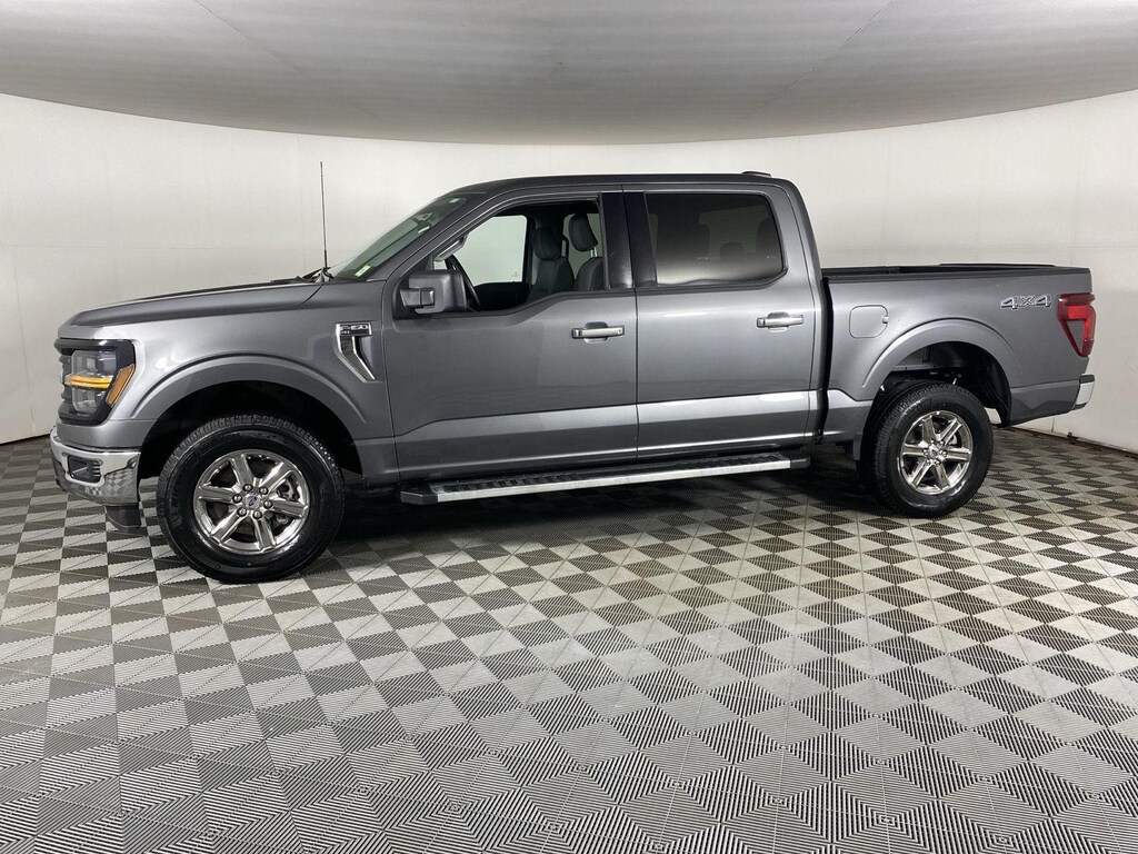 Used 2025 Ford F-150 XLT Truck