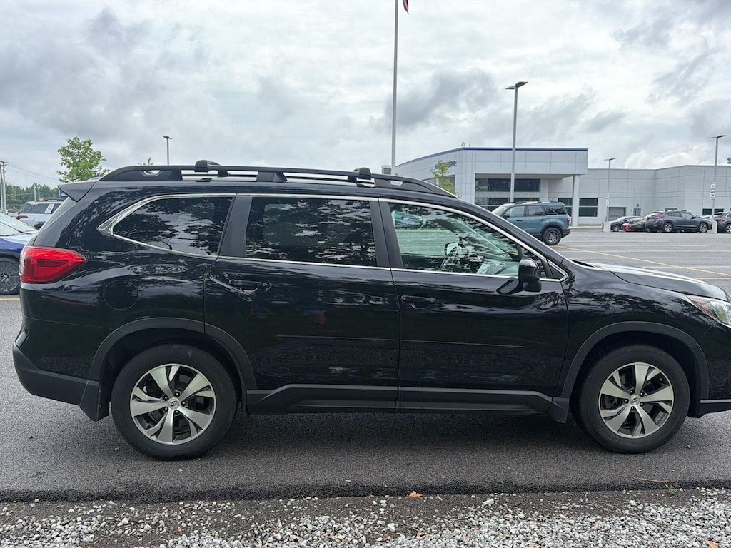 Used 2021 Subaru Ascent Premium SUV
