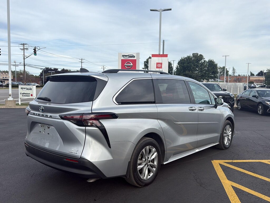 Certified 2024 Toyota Sienna XLE 7-Passenger Van