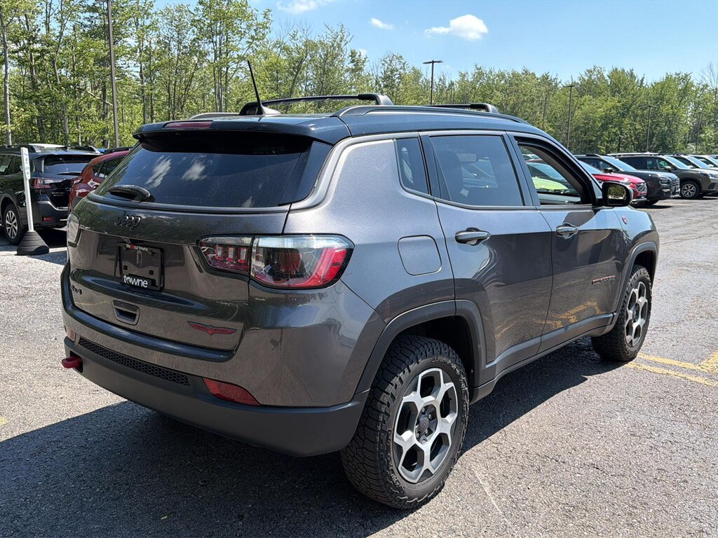 Used 2022 Jeep Compass Trailhawk SUV