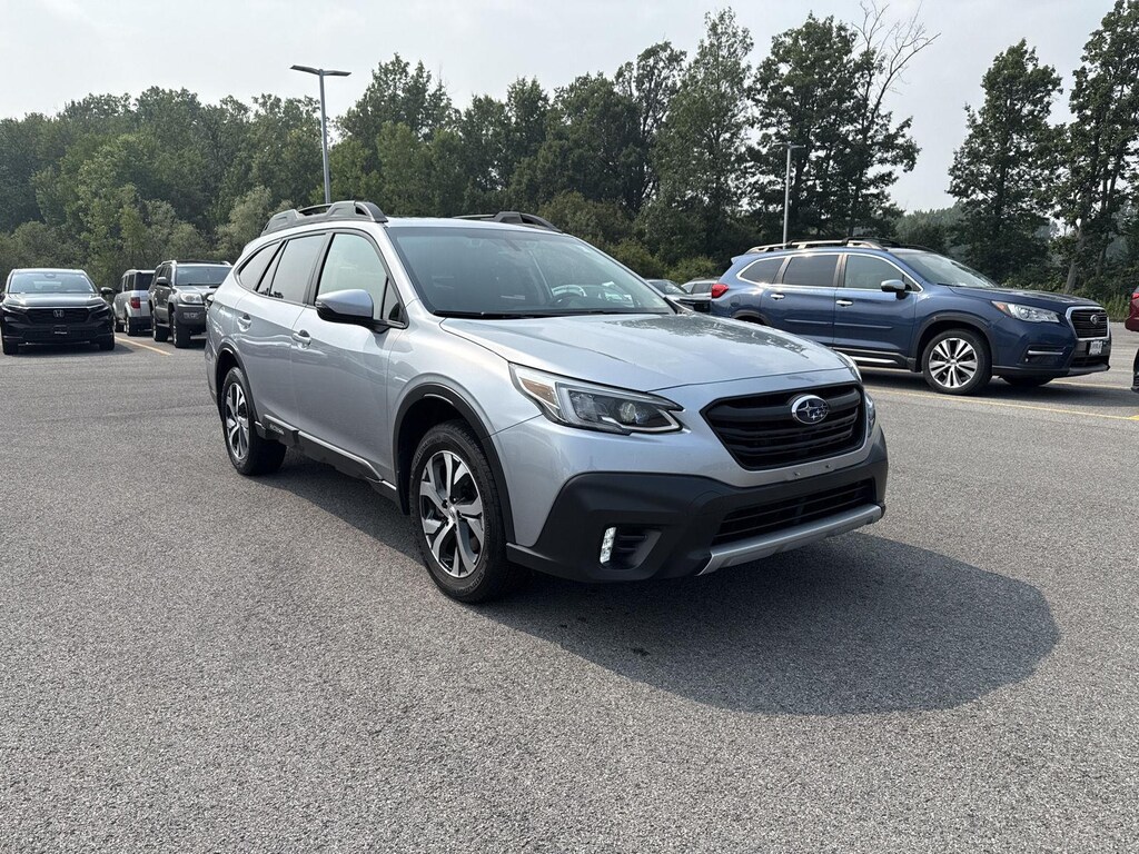 Used 2022 Subaru Outback Limited XT SUV