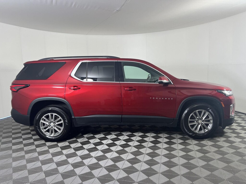 Used 2023 Chevrolet Traverse LT 1LT SUV