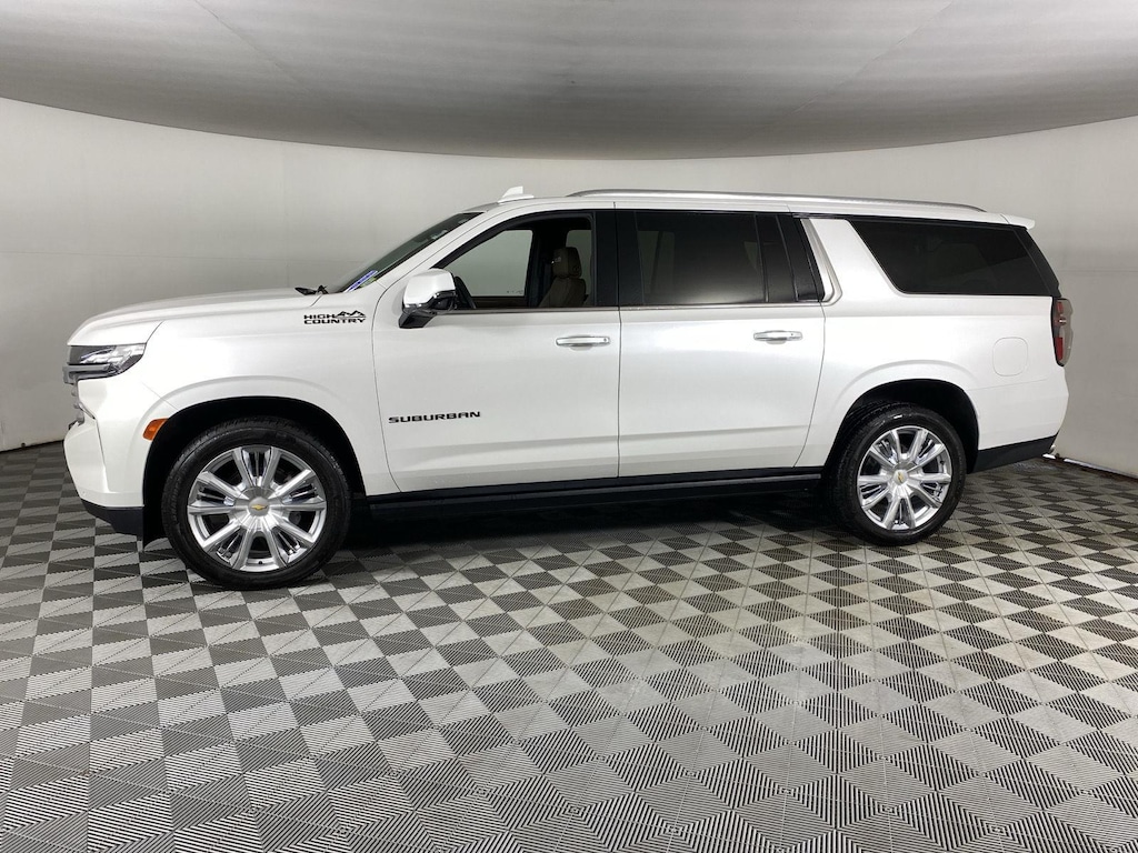 Used 2023 Chevrolet Suburban High Country SUV