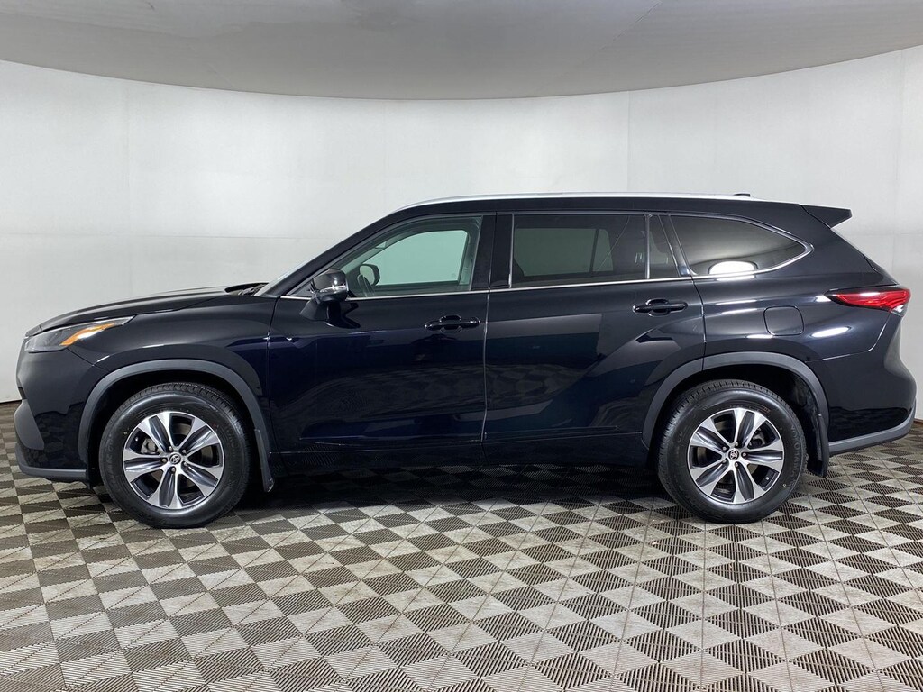 Certified 2022 Toyota Highlander XLE SUV