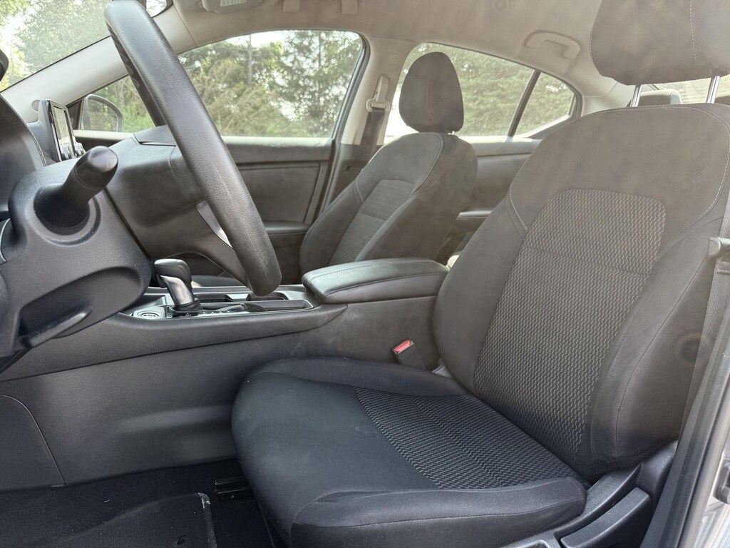 Used 2023 Nissan Sentra S Sedan
