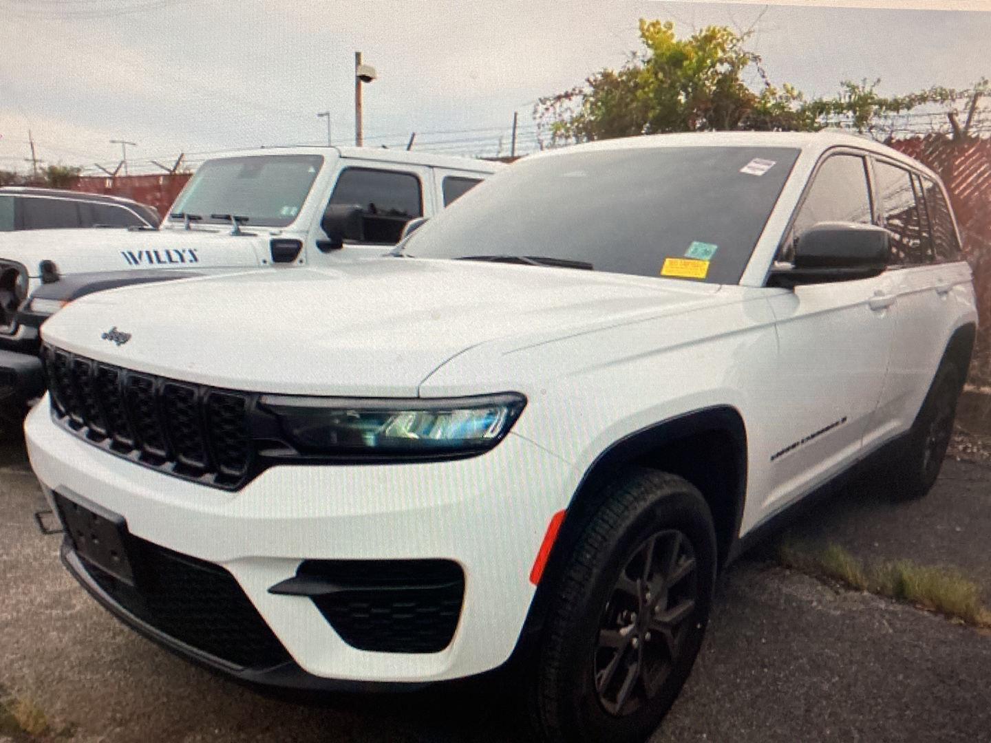 Used 2024 Jeep Grand Cherokee Altitude X SUV