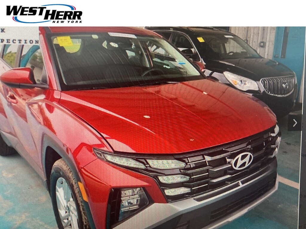 Used 2025 Hyundai Tucson SE SUV