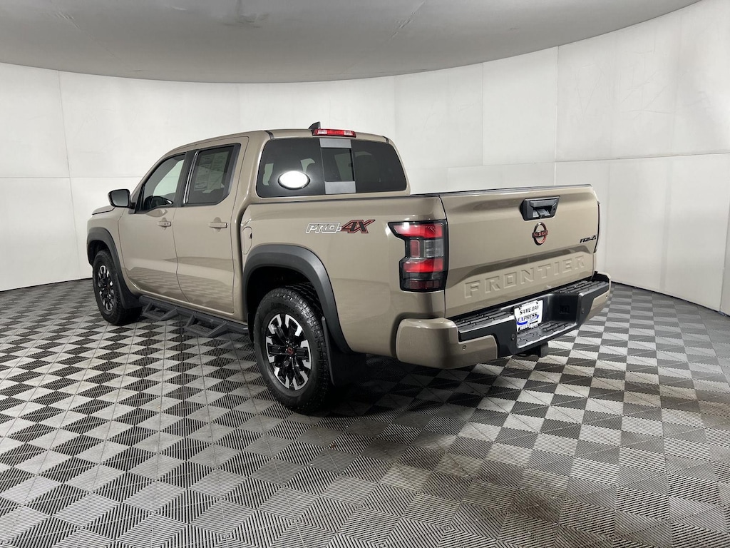 Used 2024 Nissan Frontier PRO-4X Truck
