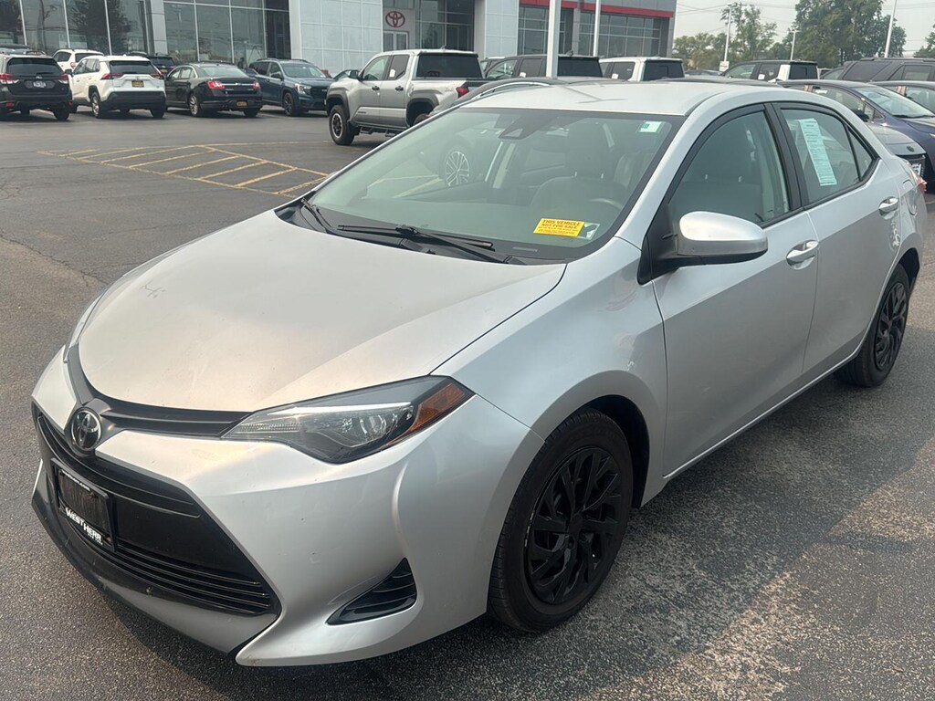 Used 2019 Toyota Corolla LE Sedan