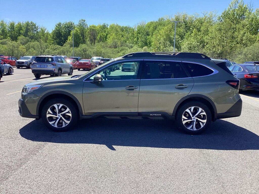 Used 2021 Subaru Outback Limited SUV