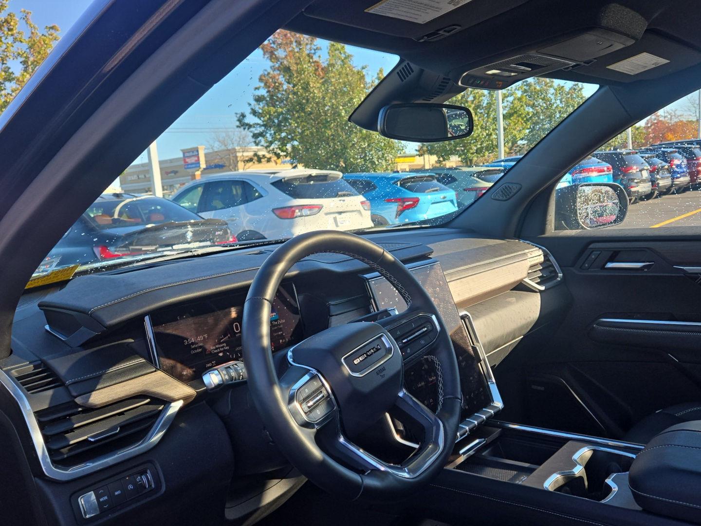 Used 2024 GMC Acadia AWD Denali