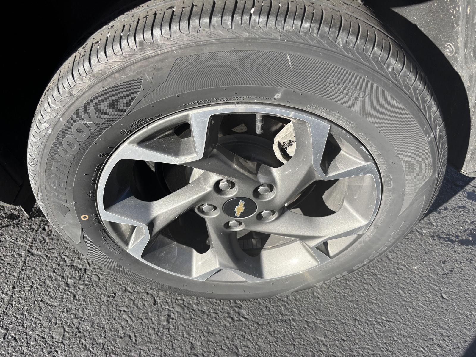 Used 2024 Chevrolet Trax LT SUV