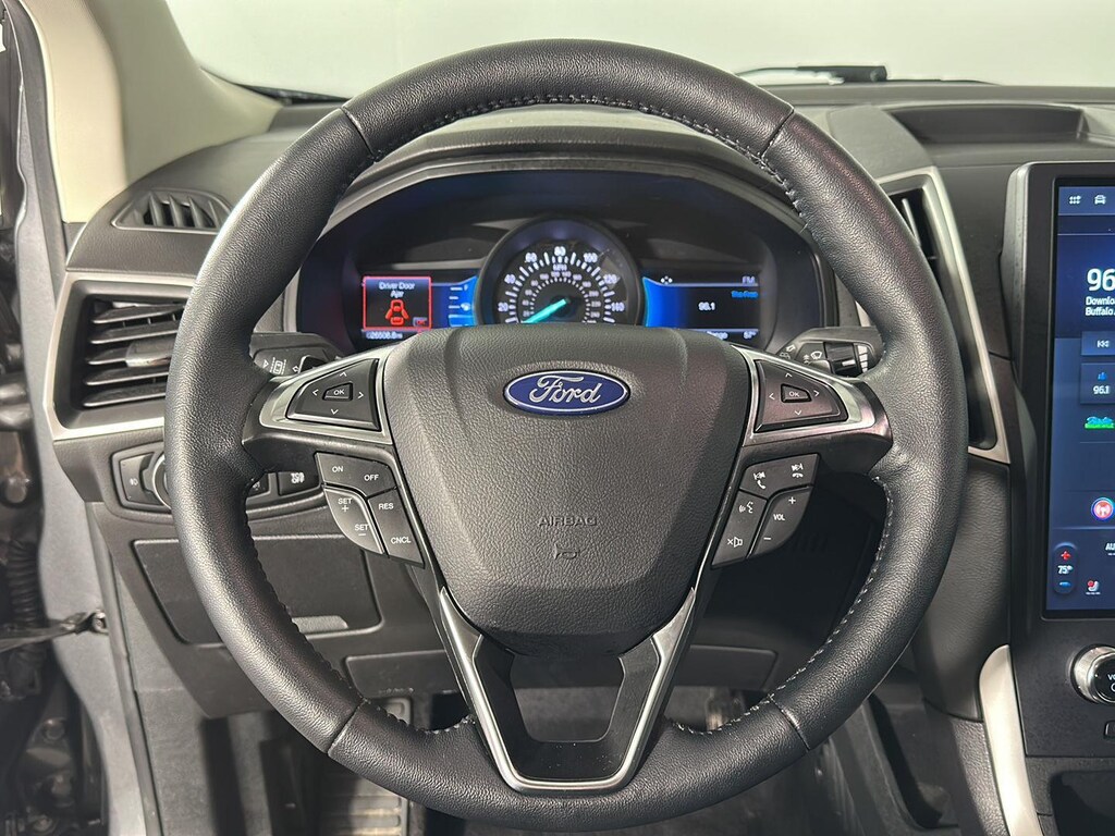 Used 2024 Ford Edge SEL SUV
