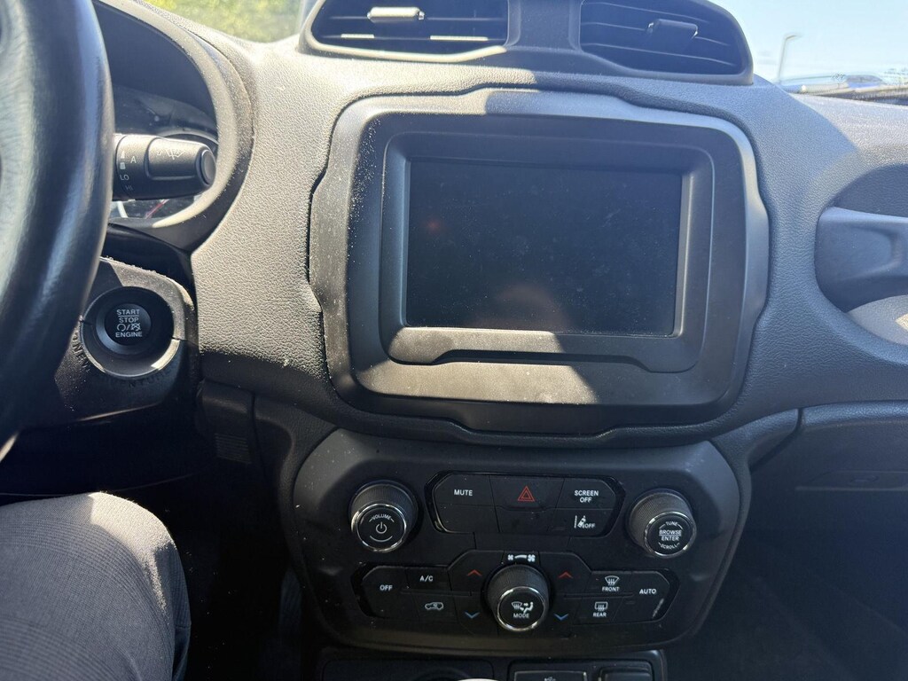 Used 2021 Jeep Renegade Latitude