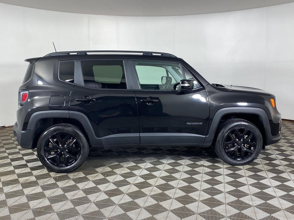 Used 2023 Jeep Renegade Altitude SUV