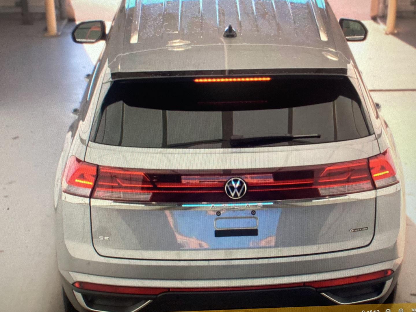 Used 2026 Volkswagen Atlas Cross Sport 2.0T SE w/Technology SUV