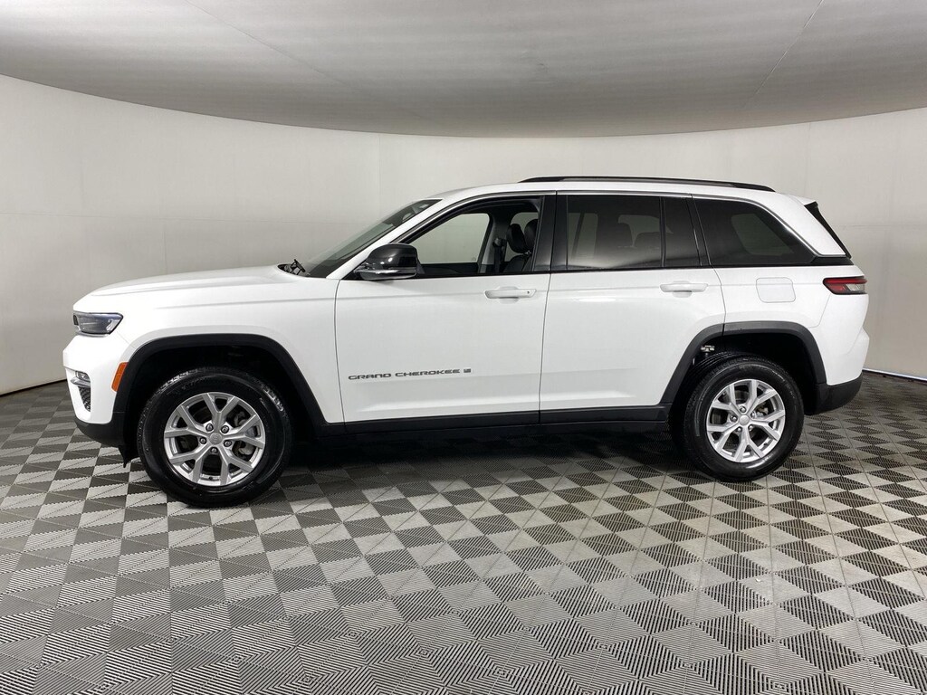 Used 2023 Jeep Grand Cherokee Limited SUV