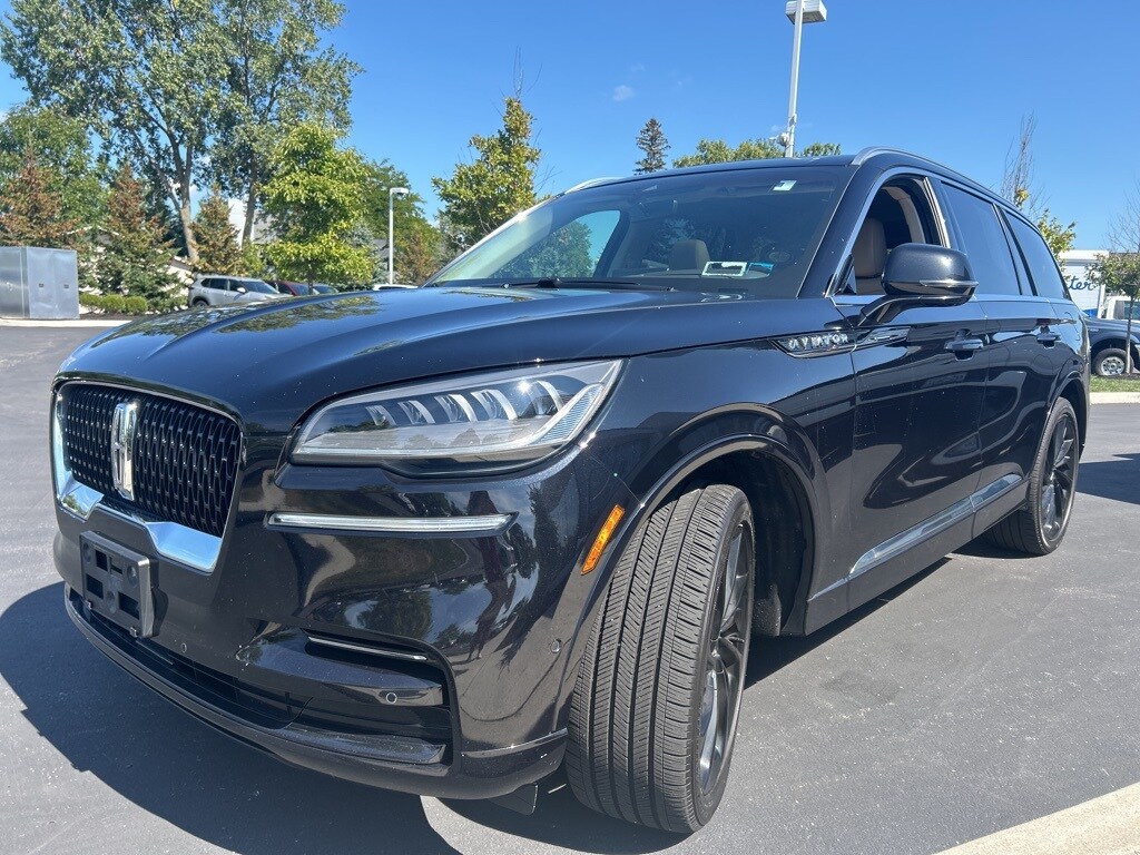 2022 Lincoln Aviator Reserve photo 2