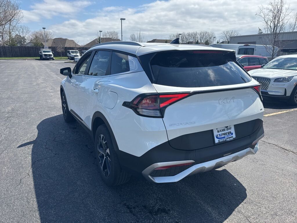 Used 2023 Kia Sportage Hybrid EX SUV