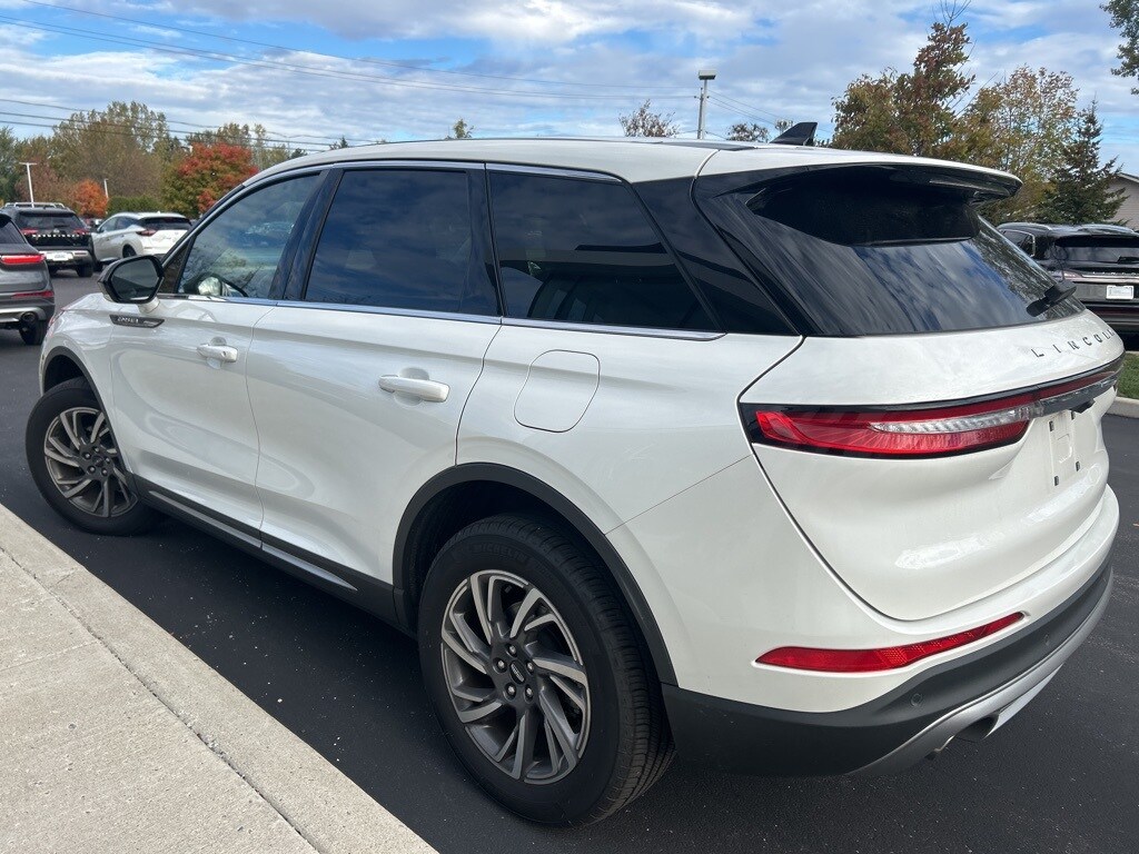 2024 Lincoln Corsair Premiere photo 4