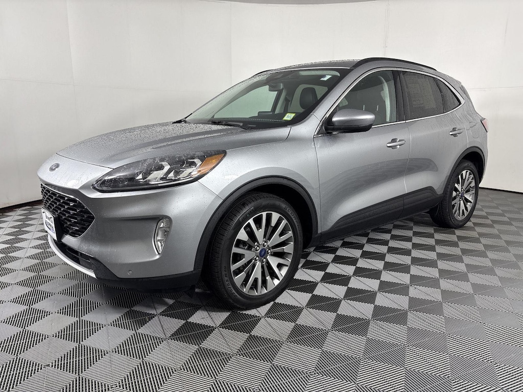 Used 2022 Ford Escape Titanium SUV