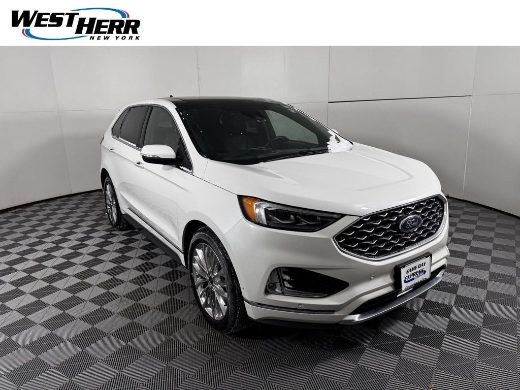 2021 Ford Edge Titanium