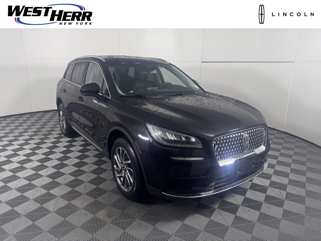 2022 Lincoln Corsair Base's photo