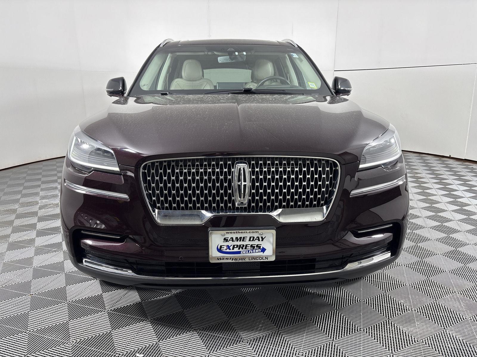5LM5J7XC8PGL22942