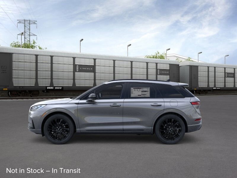 2025 Lincoln Corsair Reserve photo 2