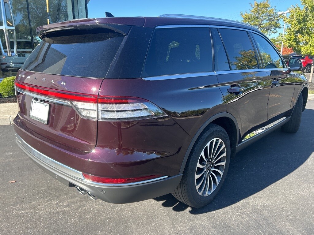 2023 Lincoln Aviator Reserve photo 3