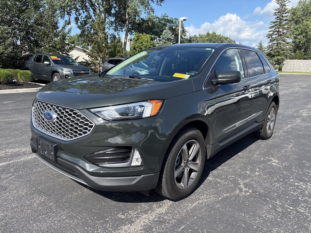 Used 2023 Ford Edge SUV
