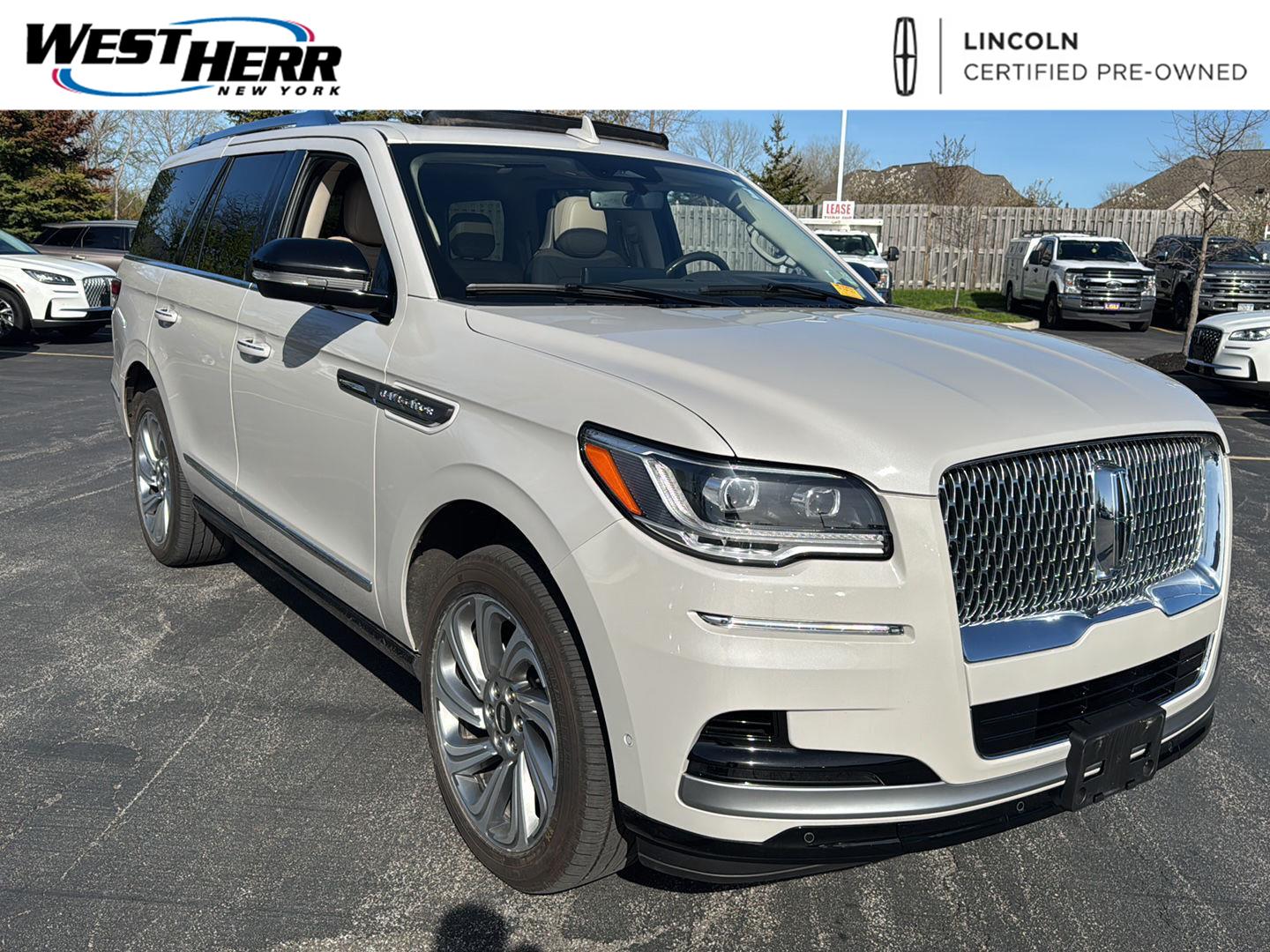 2024 Lincoln Navigator Reserve 4WD's photo