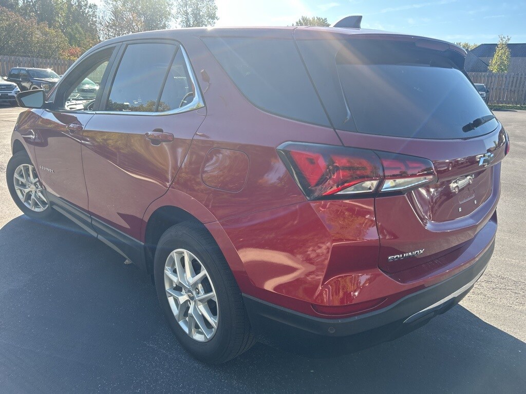 2023 Chevrolet Equinox photo 3
