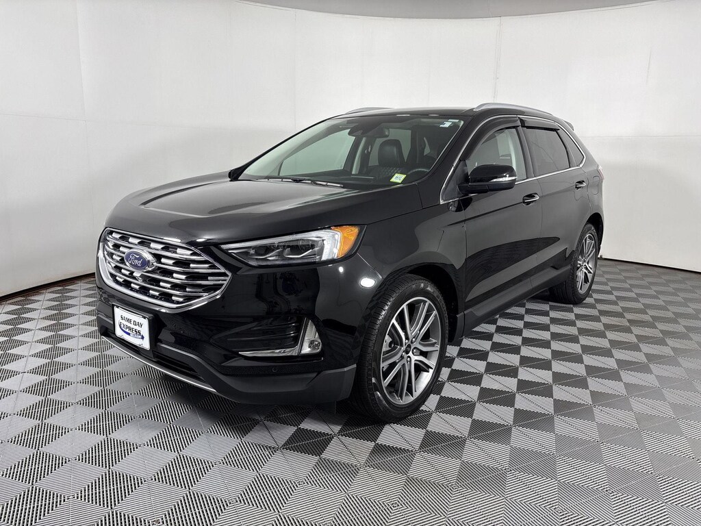 Used 2024 Ford Edge Titanium SUV