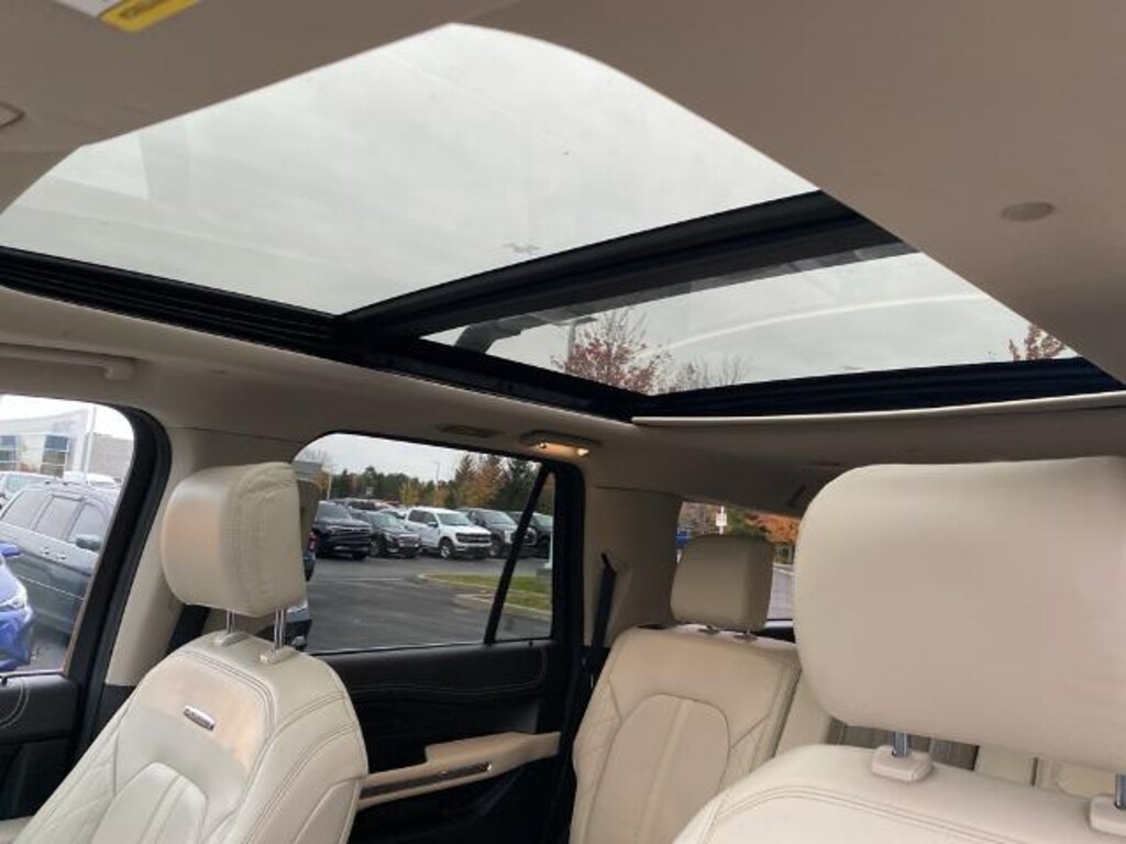 Used 2021 Ford Expedition MAX Platinum SUV