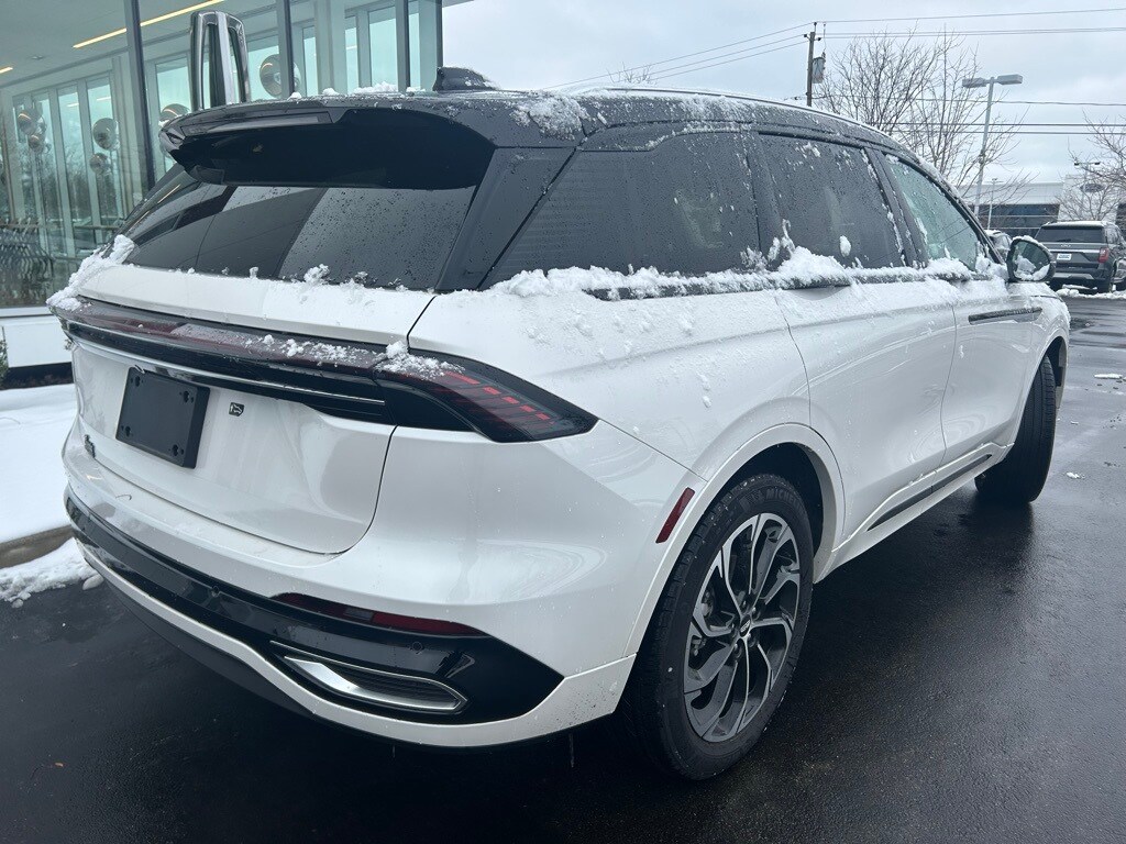 Used 2025 Lincoln Nautilus Reserve SUV