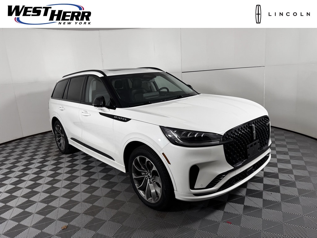 2025 Lincoln Aviator Premiere's photo