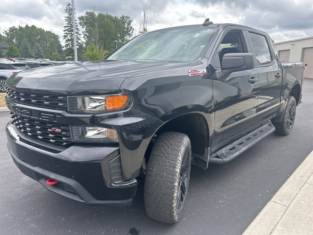 2021 Chevrolet Silverado 1500 Custom Trail Boss photo 2