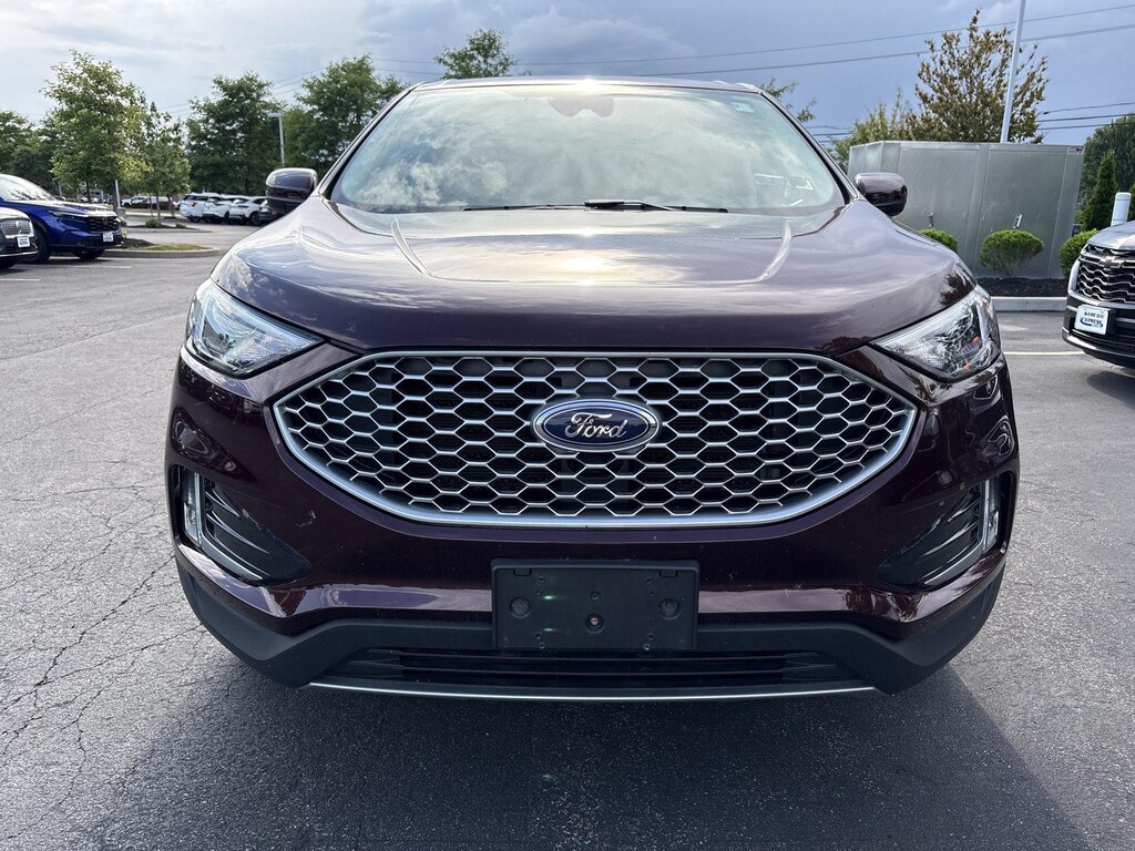 Used 2024 Ford Edge SUV