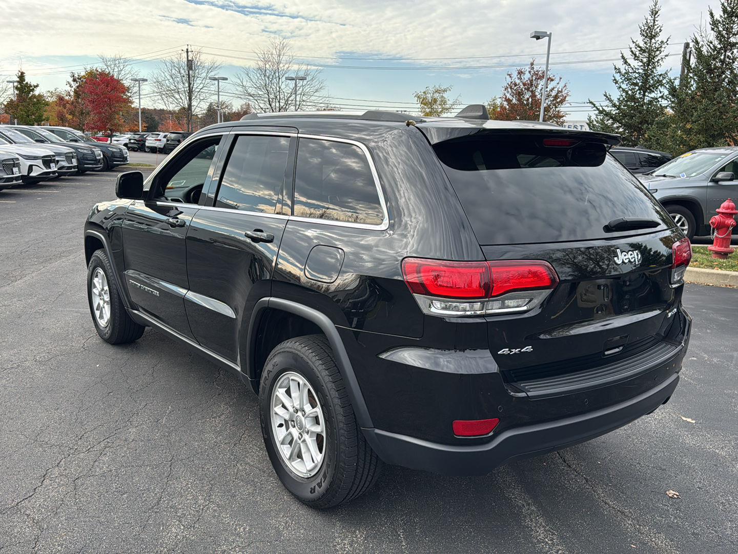 Used 2020 Jeep Grand Cherokee Laredo SUV