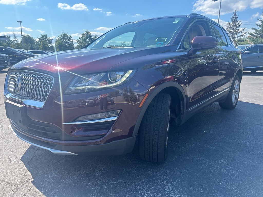 Used 2019 Lincoln MKC Select with VIN 5LMCJ2D90KUL07347 for sale in Getzville, NY