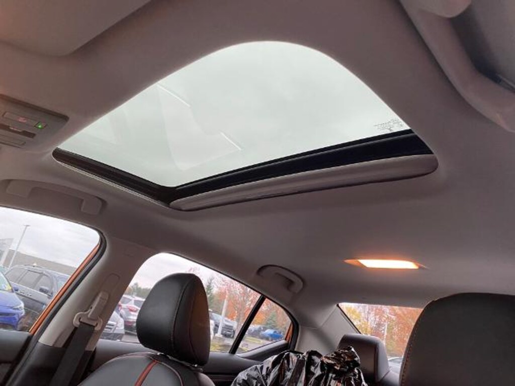 Used 2024 Nissan Sentra SR Sedan