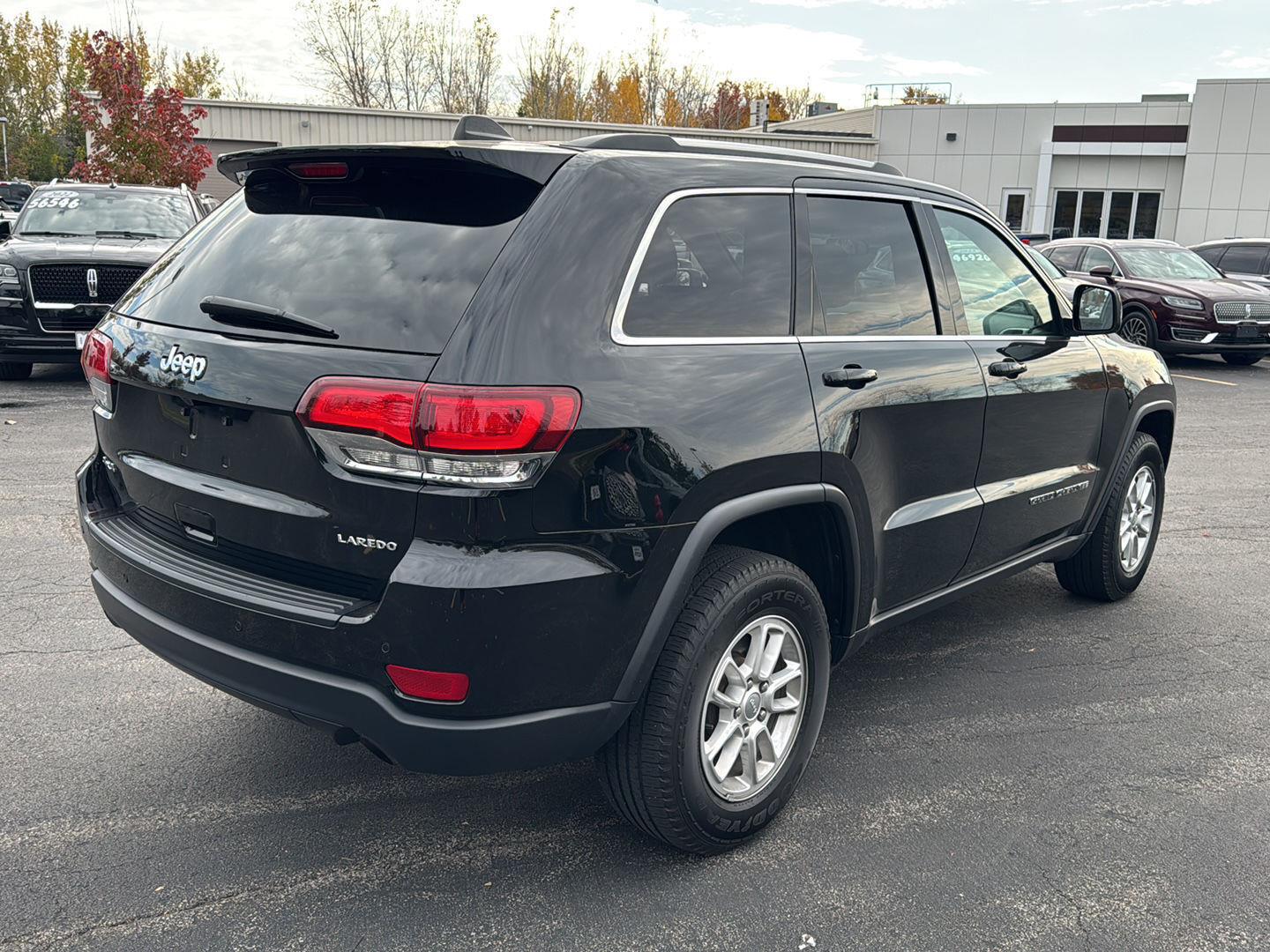 Used 2020 Jeep Grand Cherokee Laredo SUV
