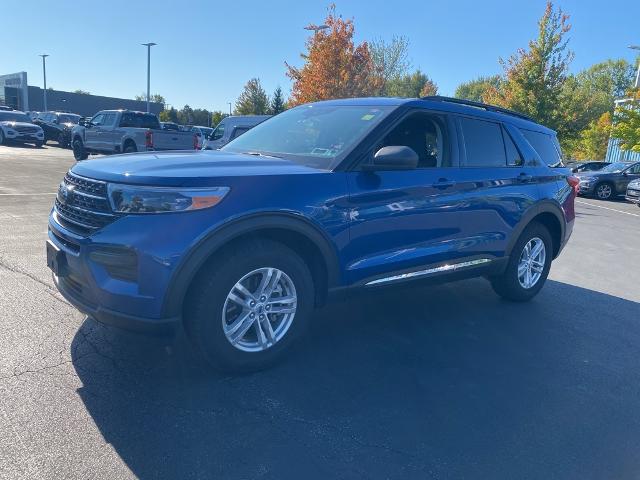 2023 Ford Explorer XLT photo 3