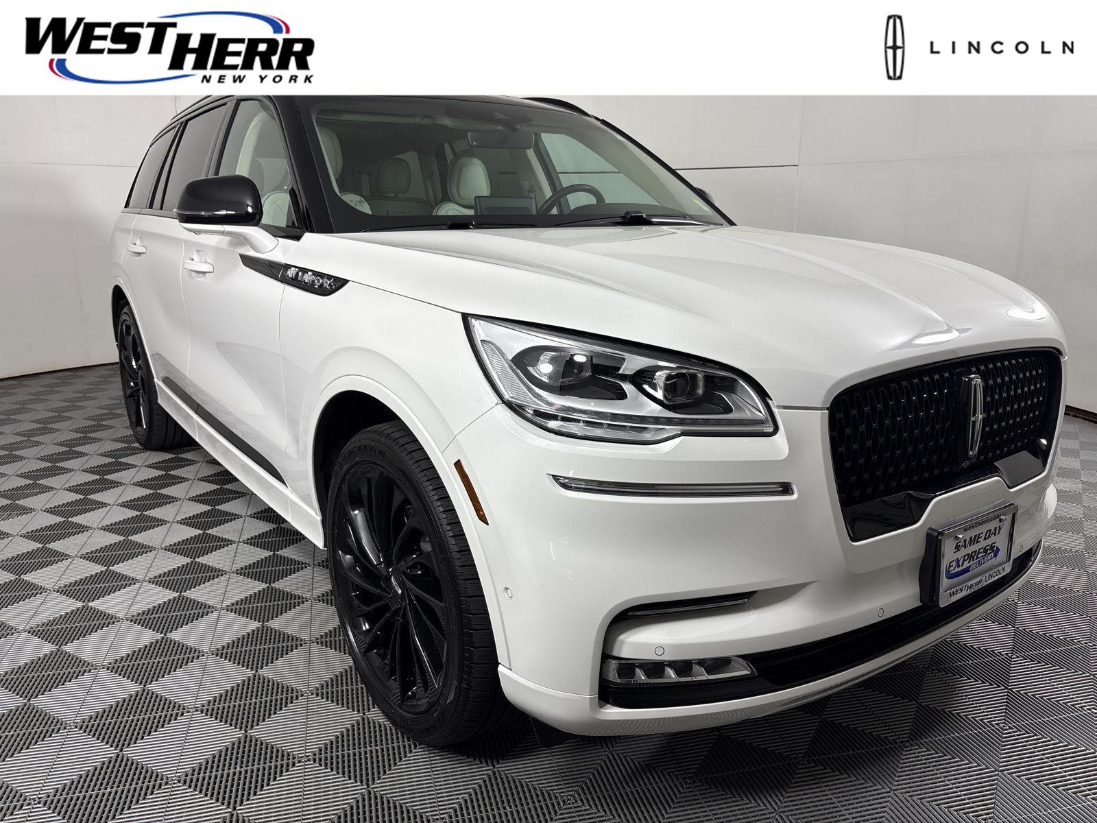 2024 Lincoln Aviator Black Label AWD's photo